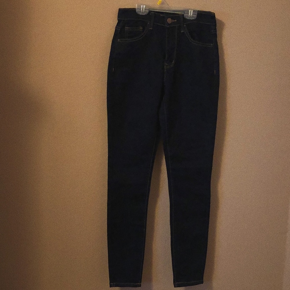 Forever 21 Denim Pant/Ankle Jeans